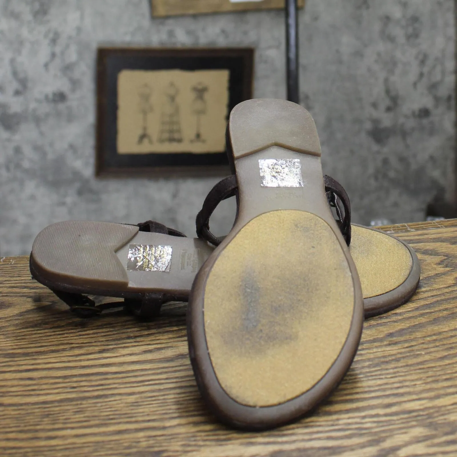 143 Girl Womens Vintage Faux Suede Sandals 1673d1f3fafc29 Brown 6.5M