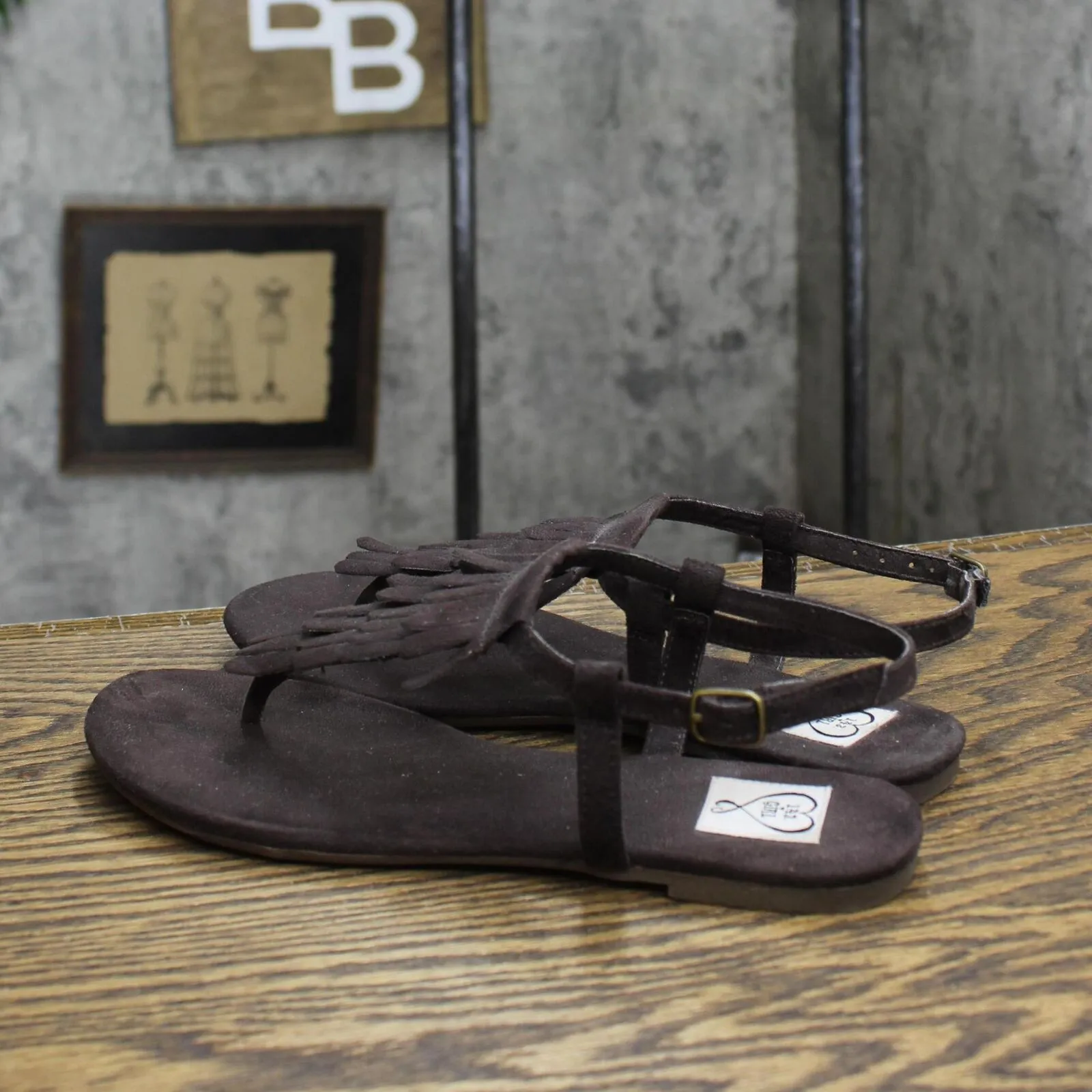 143 Girl Womens Vintage Faux Suede Sandals 1673d1f3fafc29 Brown 6.5M
