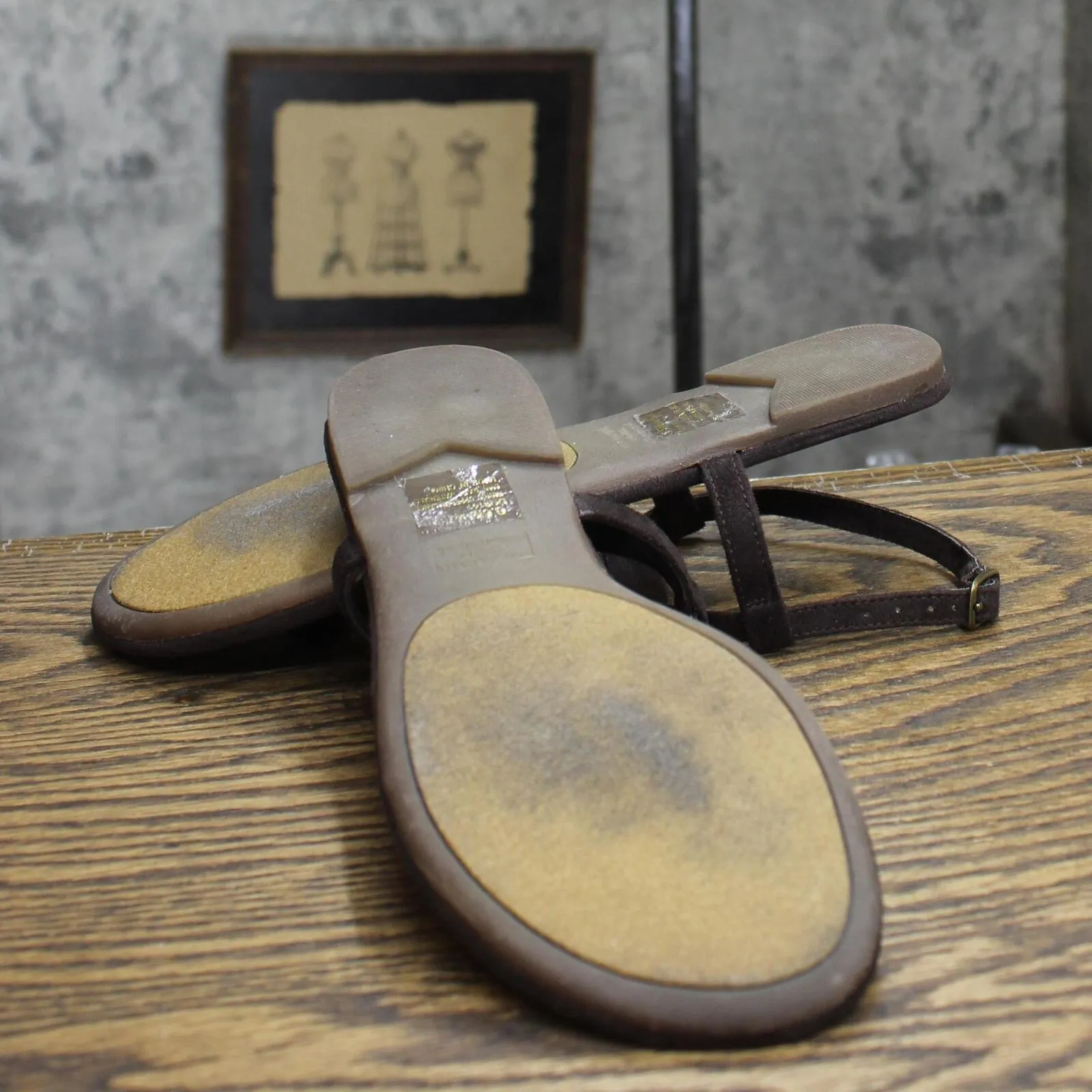 143 Girl Womens Vintage Faux Suede Sandals 1673d1f3fafc29 Brown 6.5M