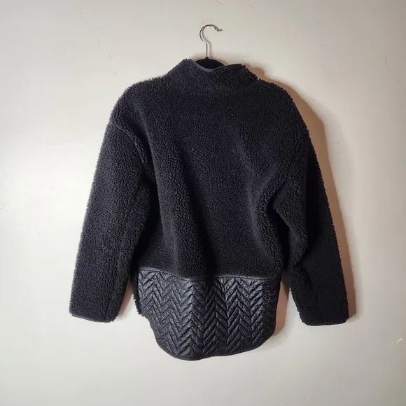 Athleta Women’s Cozy Sherpa Snap Sweatshirt Size Medium