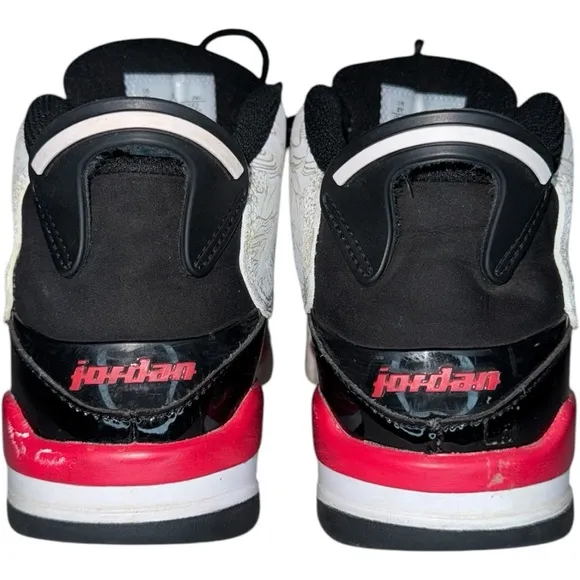 Big Boys Nike Air Jordan Black/Red/White “Dub Zero” Sneakers - 4Y