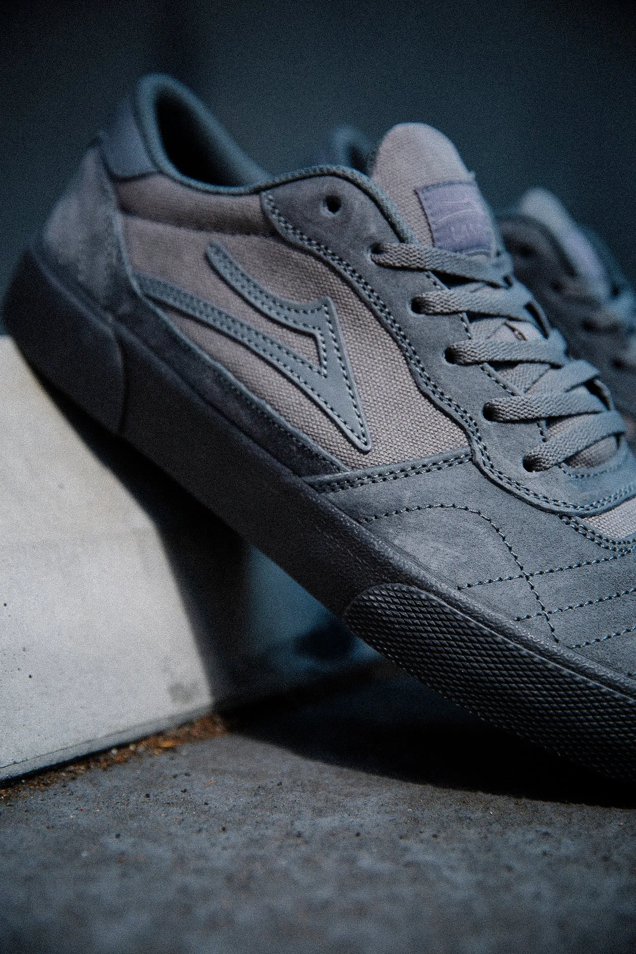 Cambridge - Charcoal Suede