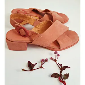 Camper pre-loved pink suede sandals / shoes size 38
