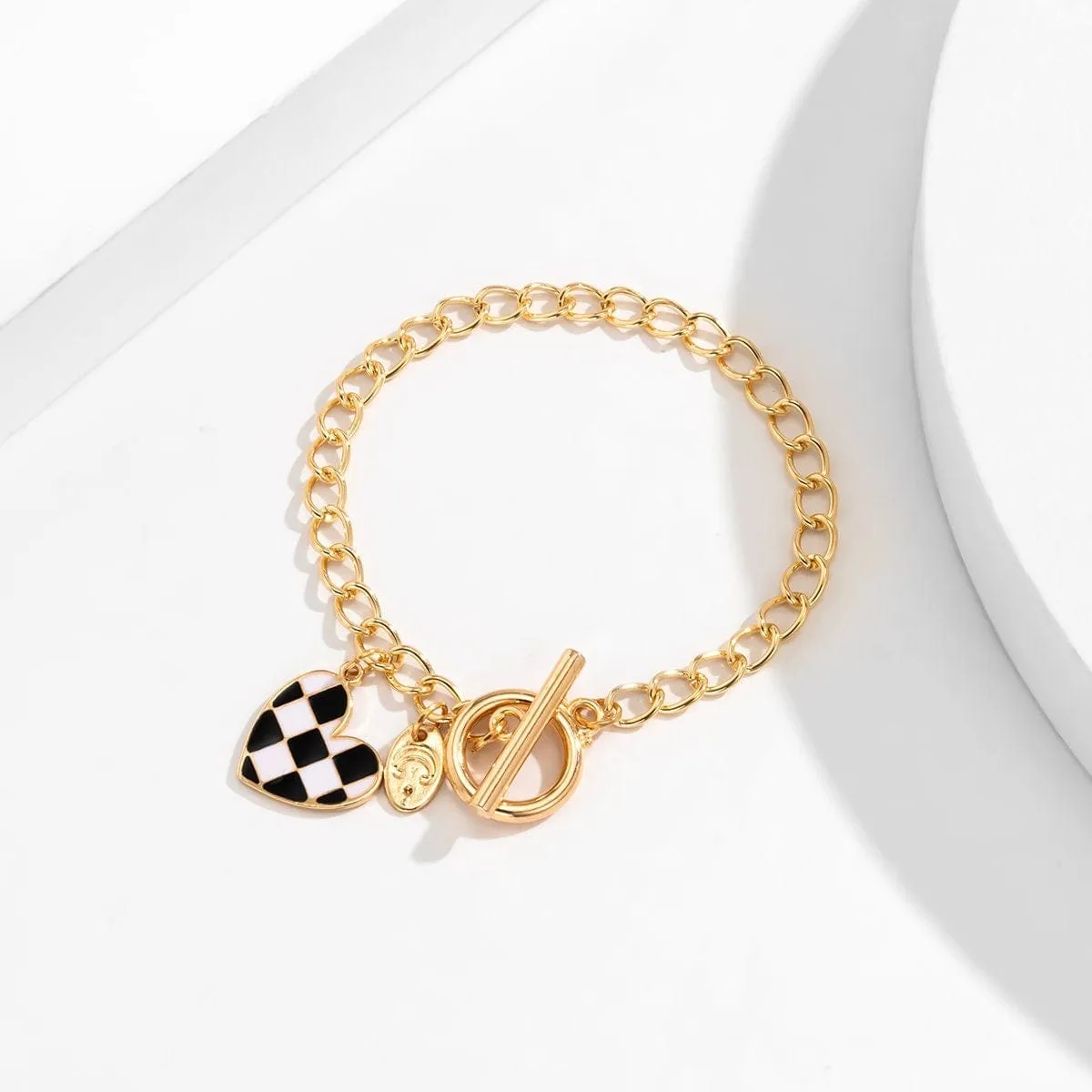 Chic Toggle Clasp Checkered Heart Charm Curb Chain Bracelet