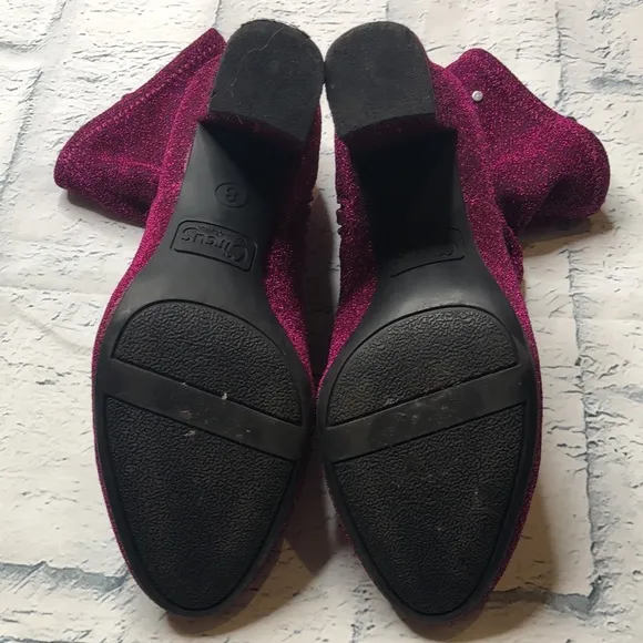 🔹Circus by Sam Edelman Sparkly Raspberry Booties