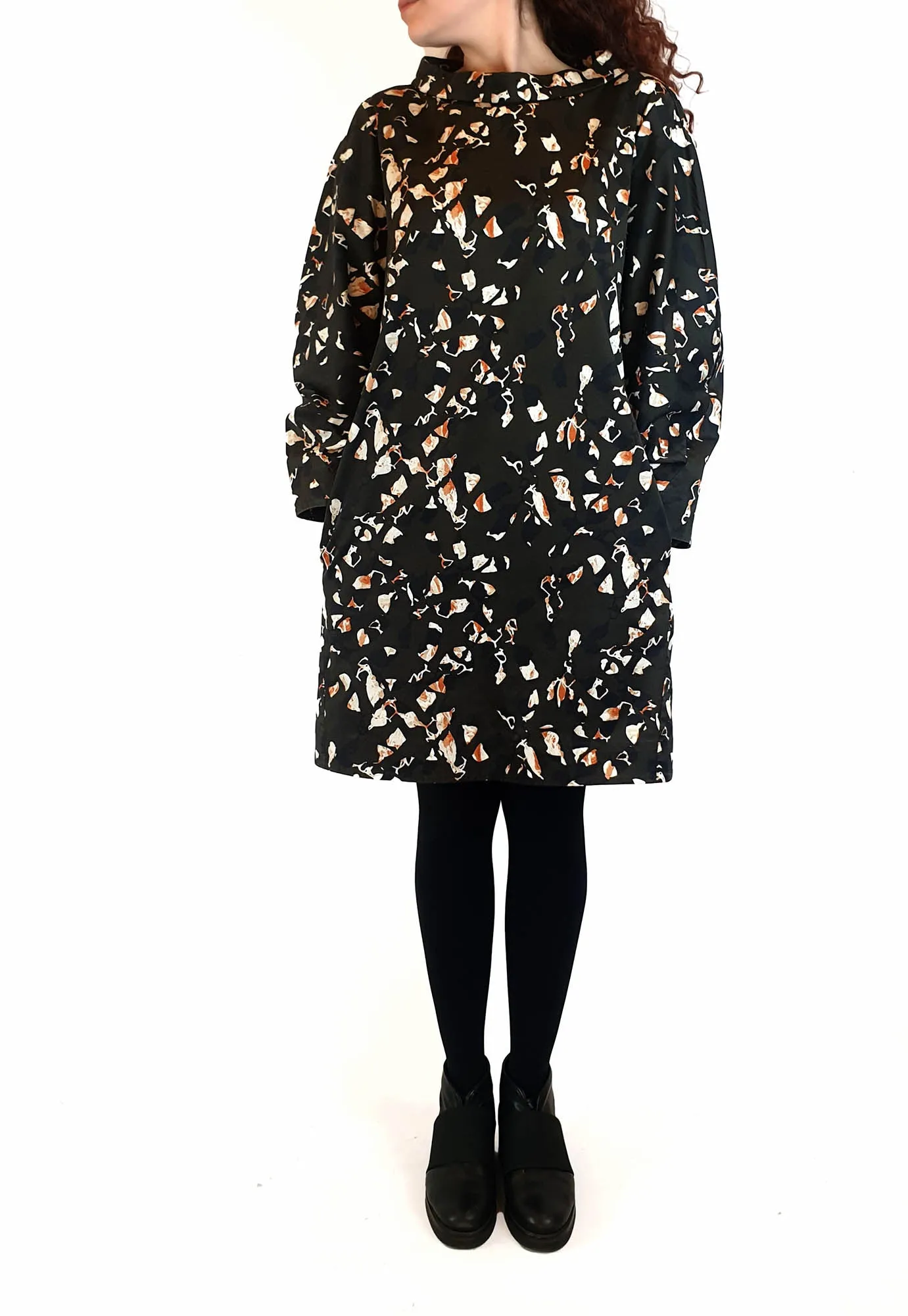 Cos dark green long sleeve dress with unique and pretty print size S (best fits 10)