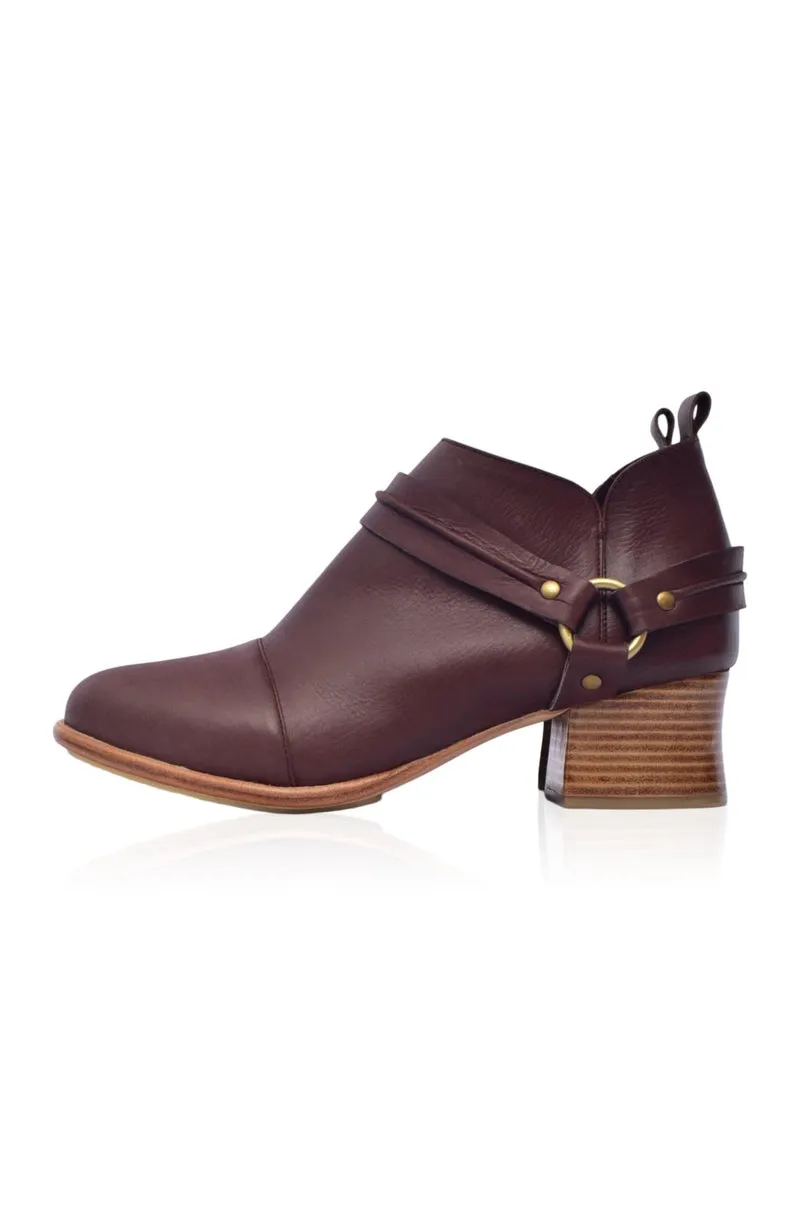 Dasha Low Ankle Booties in Black