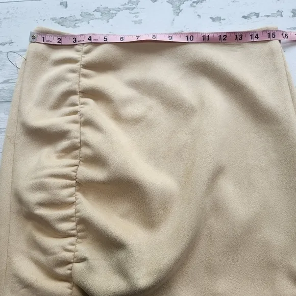 Free People Faux Suede Mini SkCinched Seam  Slit Detail  Avas Size 12 NWT