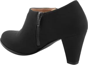 Journee Collection Womens Sanzi Faux Suede Booties SANZI Black 8.5M