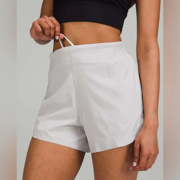 Lululemon Hotty Hot High-Rise Short 4&quot; *Special Edition