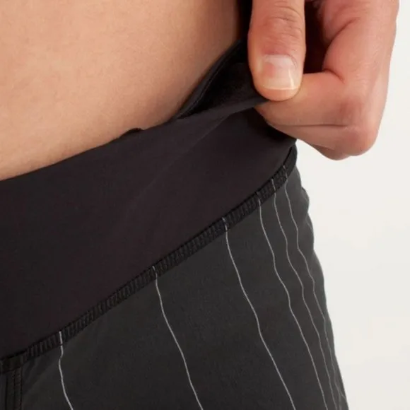 Lululemon Run: Speed Short *Reflective Black