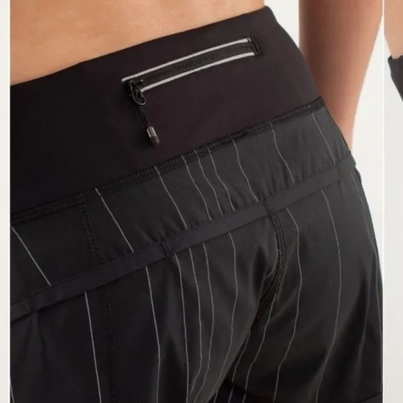 Lululemon Run: Speed Short *Reflective Black