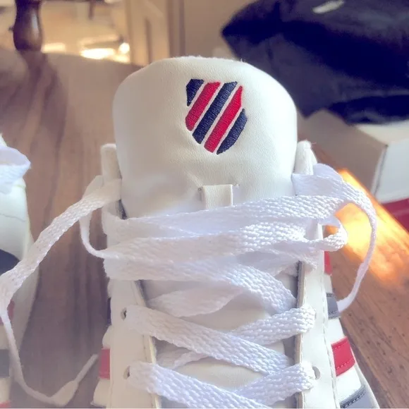 Men’s K-Swiss 8.5 sneakers