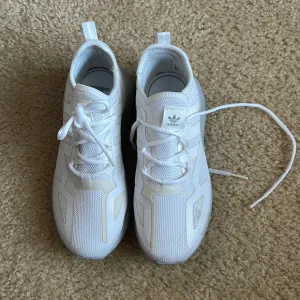 New Adidas NMD_V3 Boys Sneakers 1.5 Y