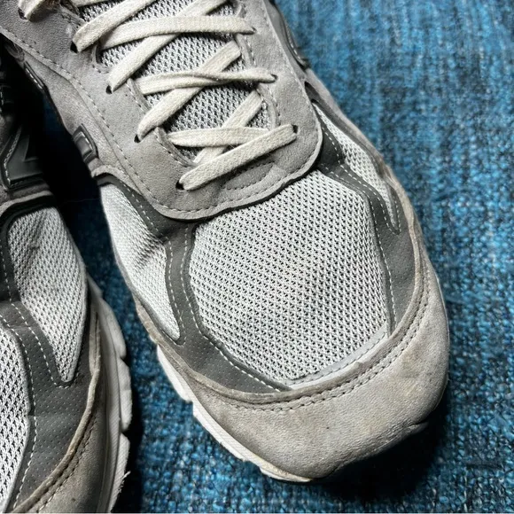 New Balance 990v4 Made in the USA Sneakers in Grey