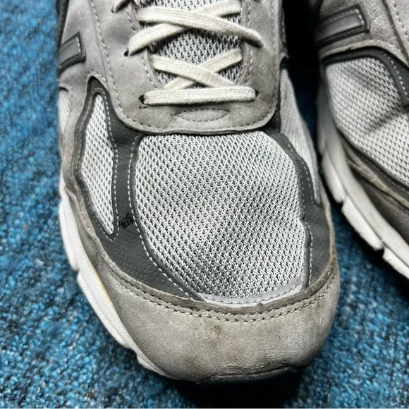 New Balance 990v4 Made in the USA Sneakers in Grey