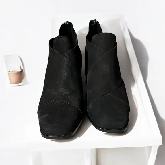NEW Eileen Fisher Irwin Black Suede Bootie Women's Size 5 or  Big Girl Size 3