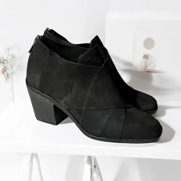 NEW Eileen Fisher Irwin Black Suede Bootie Women's Size 5 or  Big Girl Size 3