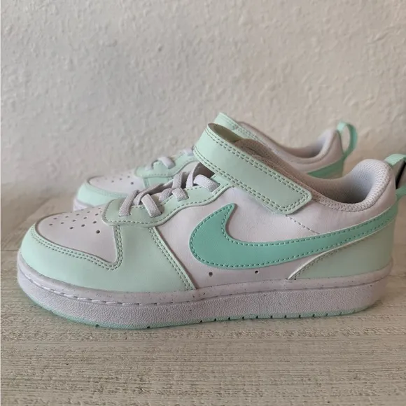 Nike Green and White Sneakers with Velcro Strap