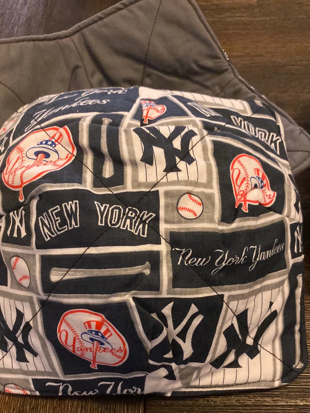 NY Yankees Medium (18oz) Bowl Cozy