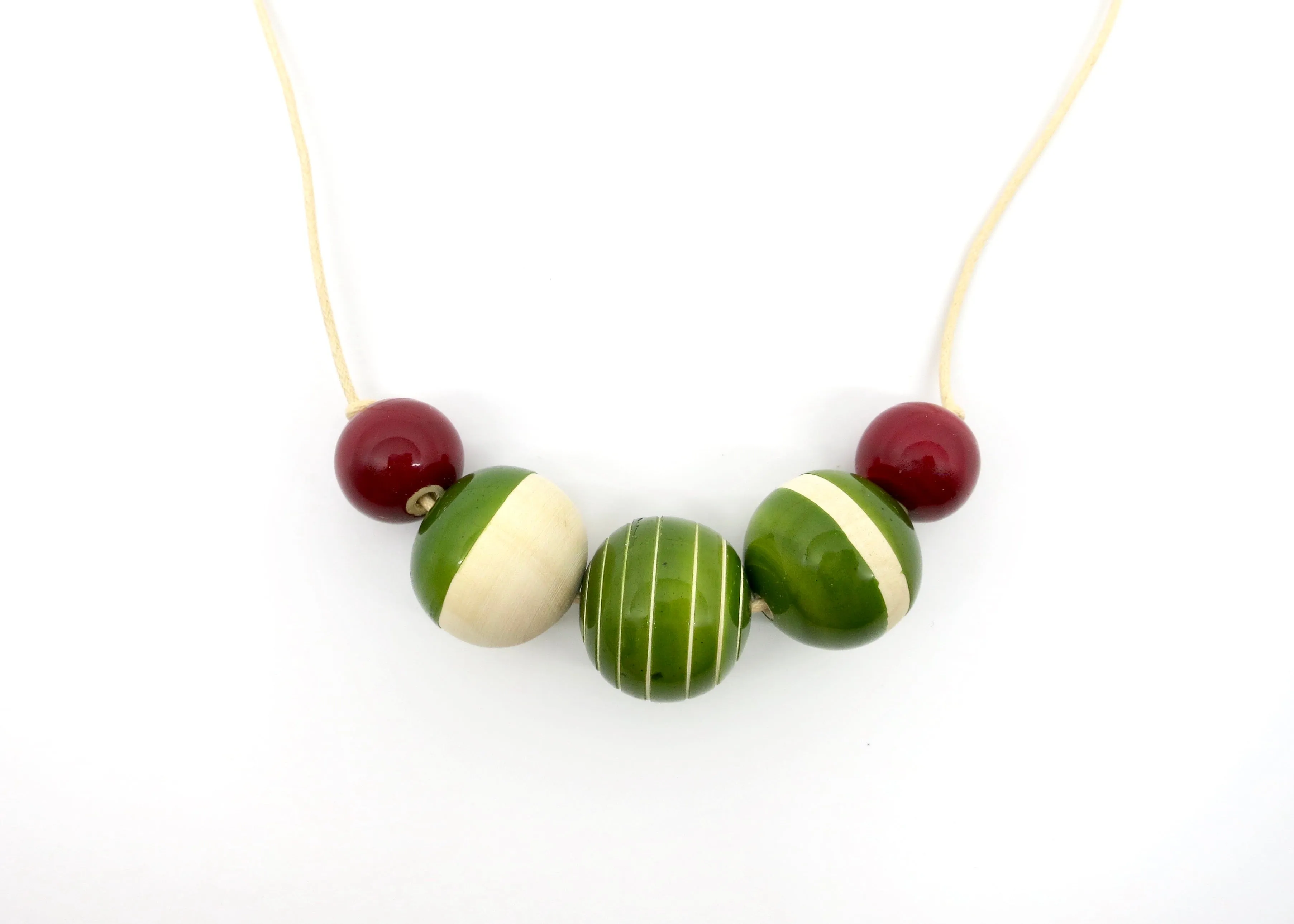 Parisian Chic Necklace (available in 4 different colors)