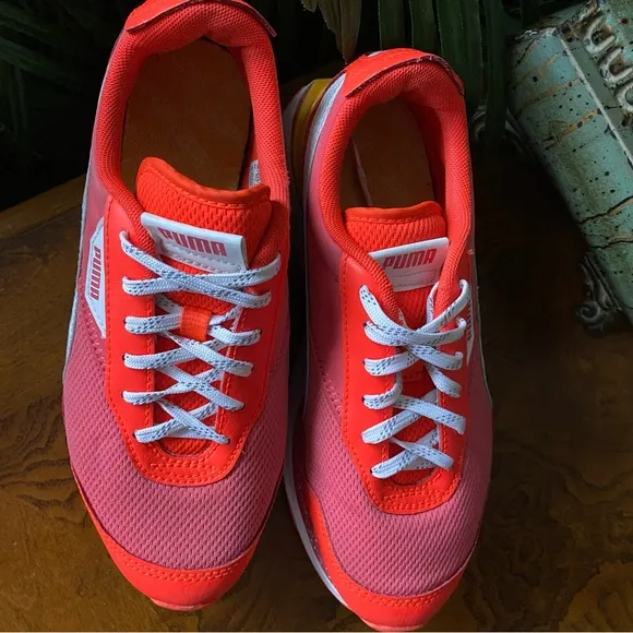Puma Cruise Rider Brain Freeze Coral Red Blast Sneakers