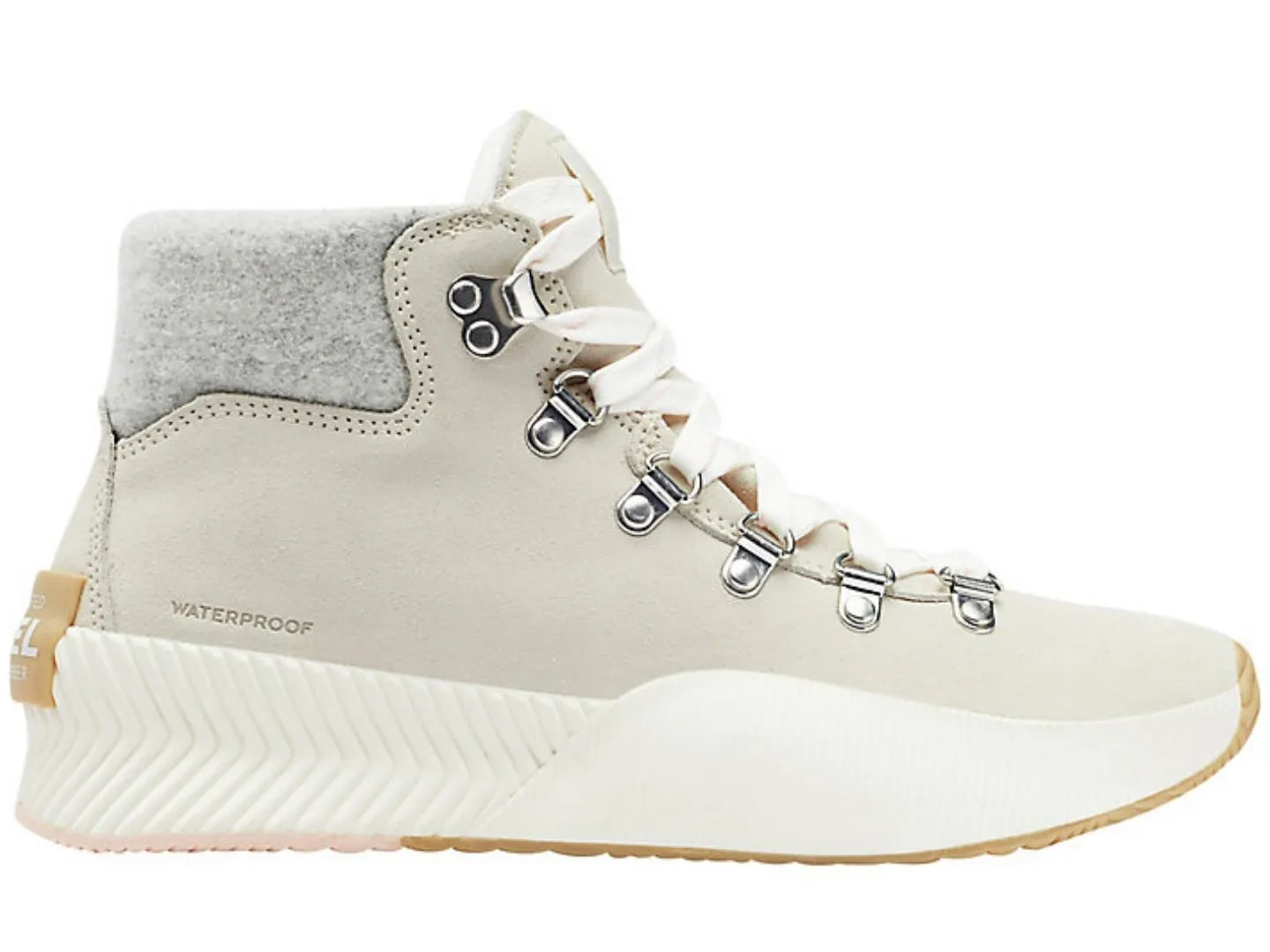 Sorel: Out N About III Conquest in Chalk & Sea Salt