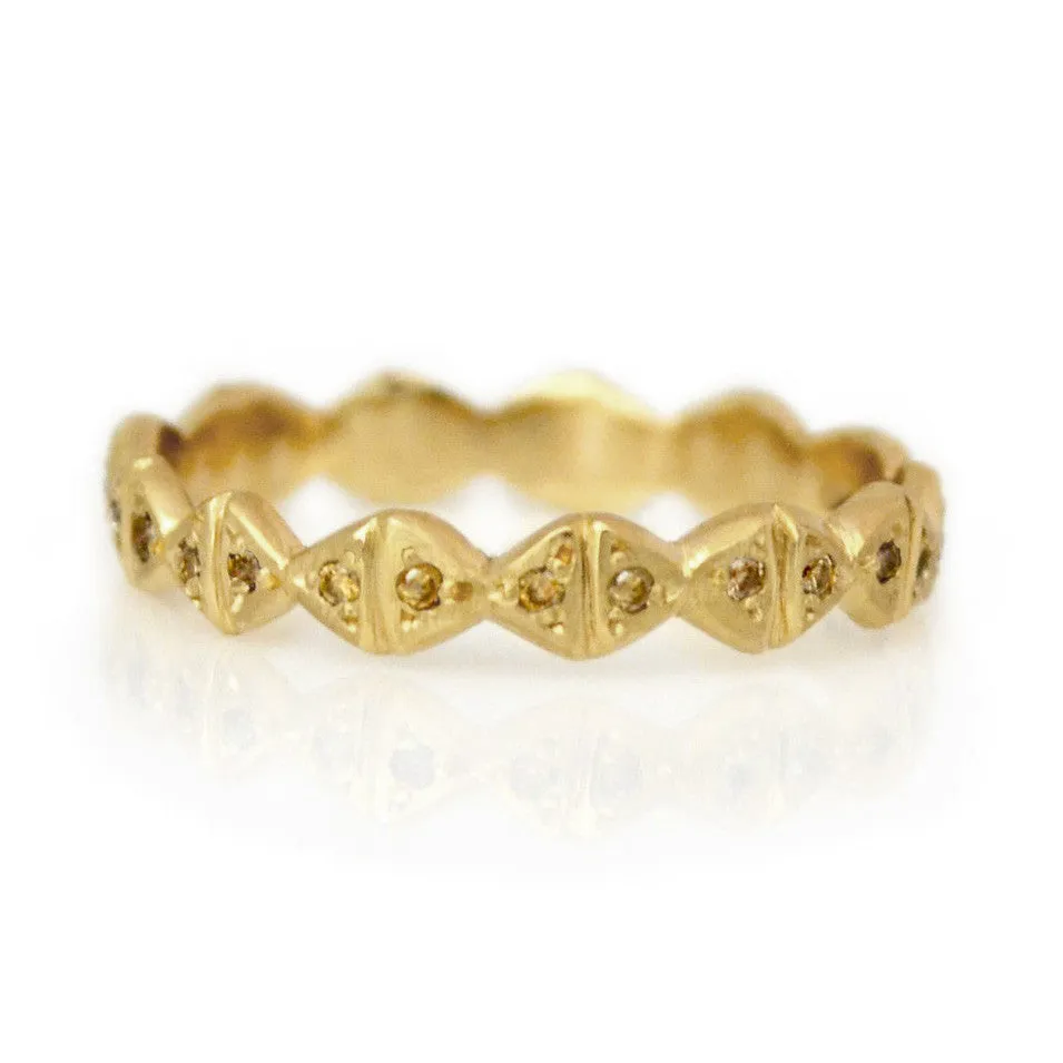 Tri-Eternity Band Warm