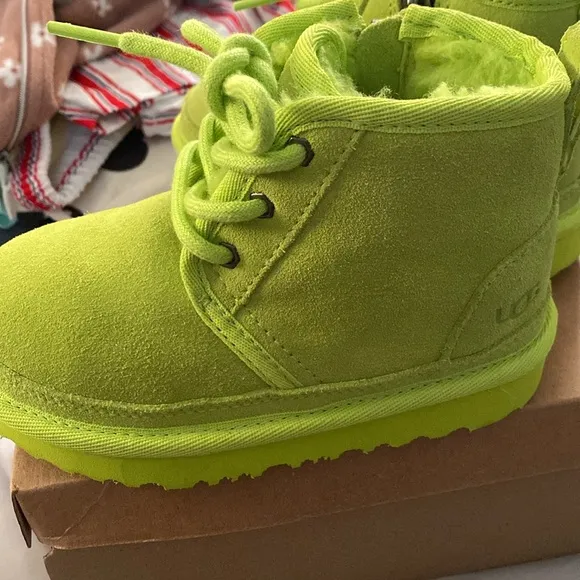 UGGWool Blend Fur Lined Lace Up Booties (Toddler) size 9