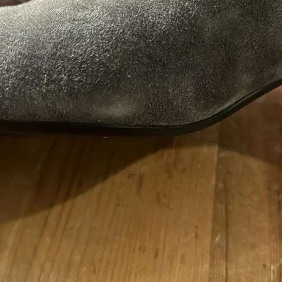 VANELI Dank Grey Suede Pump Size 7 1/2