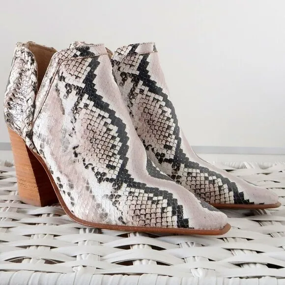 Vince Camuto Delsimba Neutral Snakeskin Leather Block Heel Ankle Boots Booties