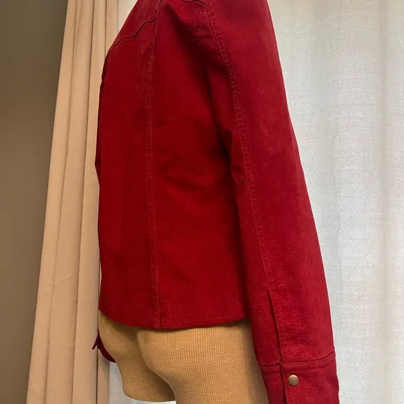 Vintage red Suede Jacket size small in great shape